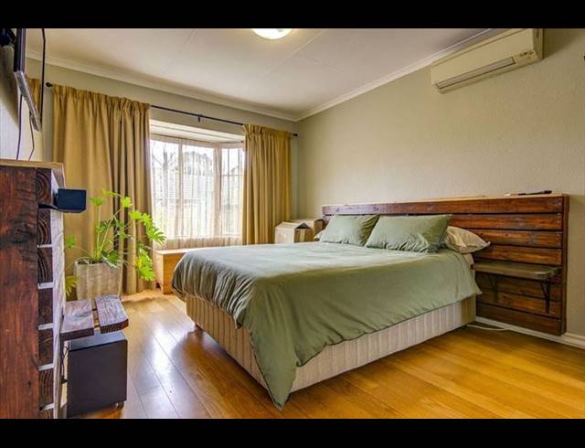 4 BEDROOM TOWNHOUSE FOR SALE IN ALLEN GROVE